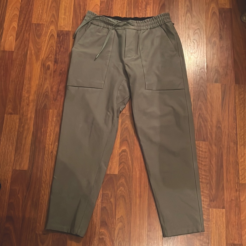 Men’s LuluLemon Pants